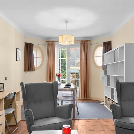 Calme Au Centre Apartment